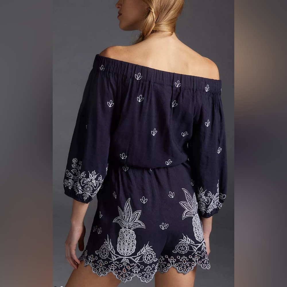 Farm Rio Jackie Embroidered Shorts Romper Size Small